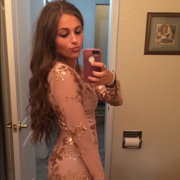 Tan/gold sequin formal dress - Picture 4 of 4